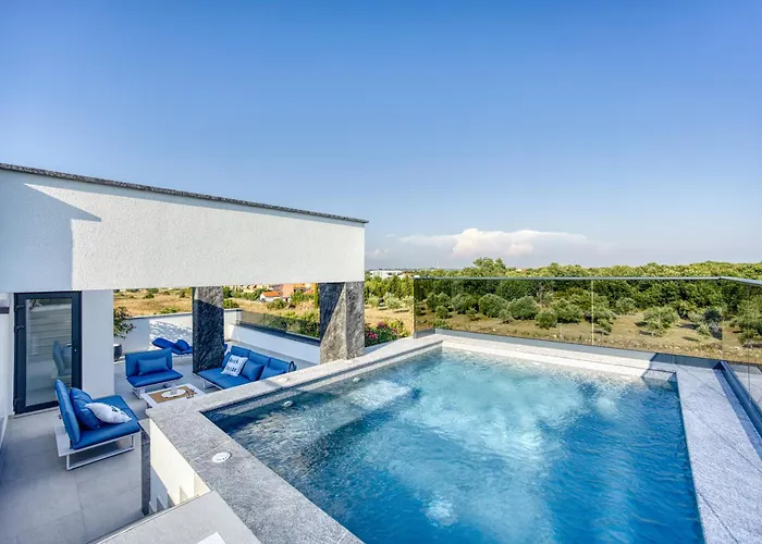 Luxury With A Swimming Pool Zaton, Zadar - 23511