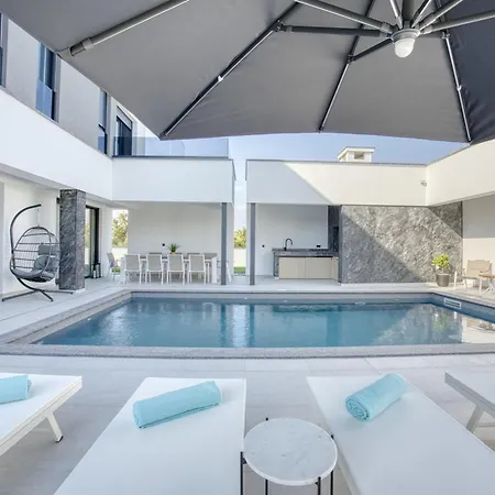 Luxury With A Swimming Pool Zaton, Zadar - 23511 Villa